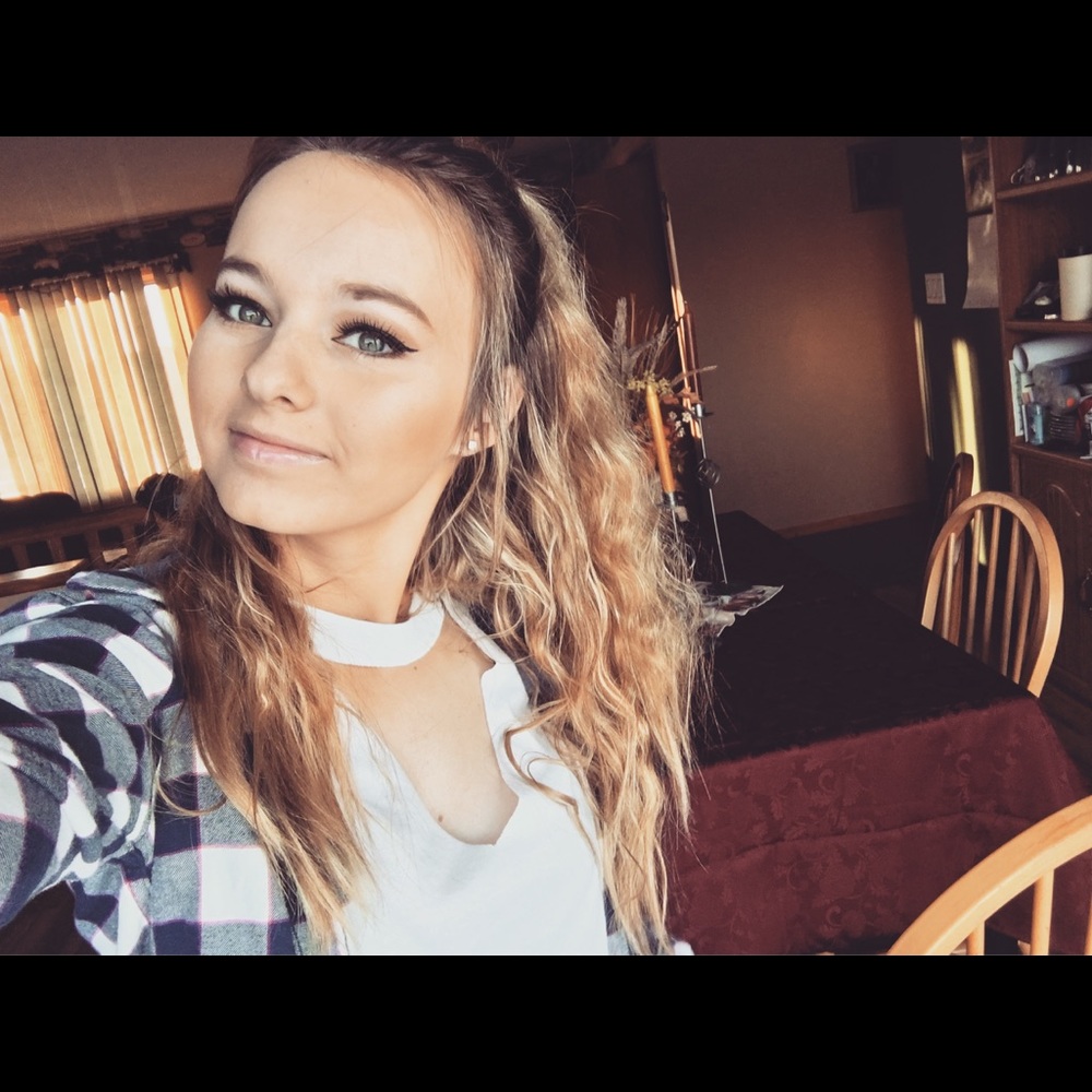 Meet your Posher, Haley